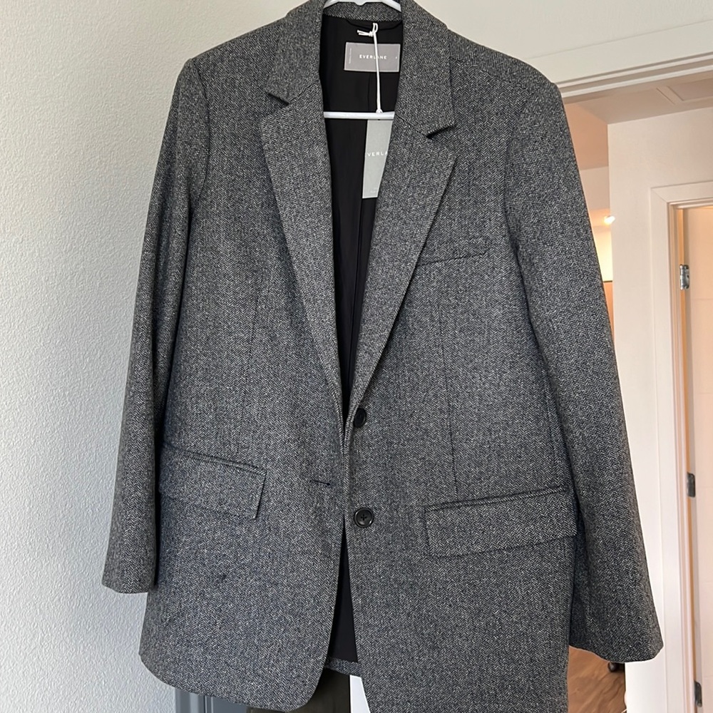 Everlane Women’s Oversized Blazer